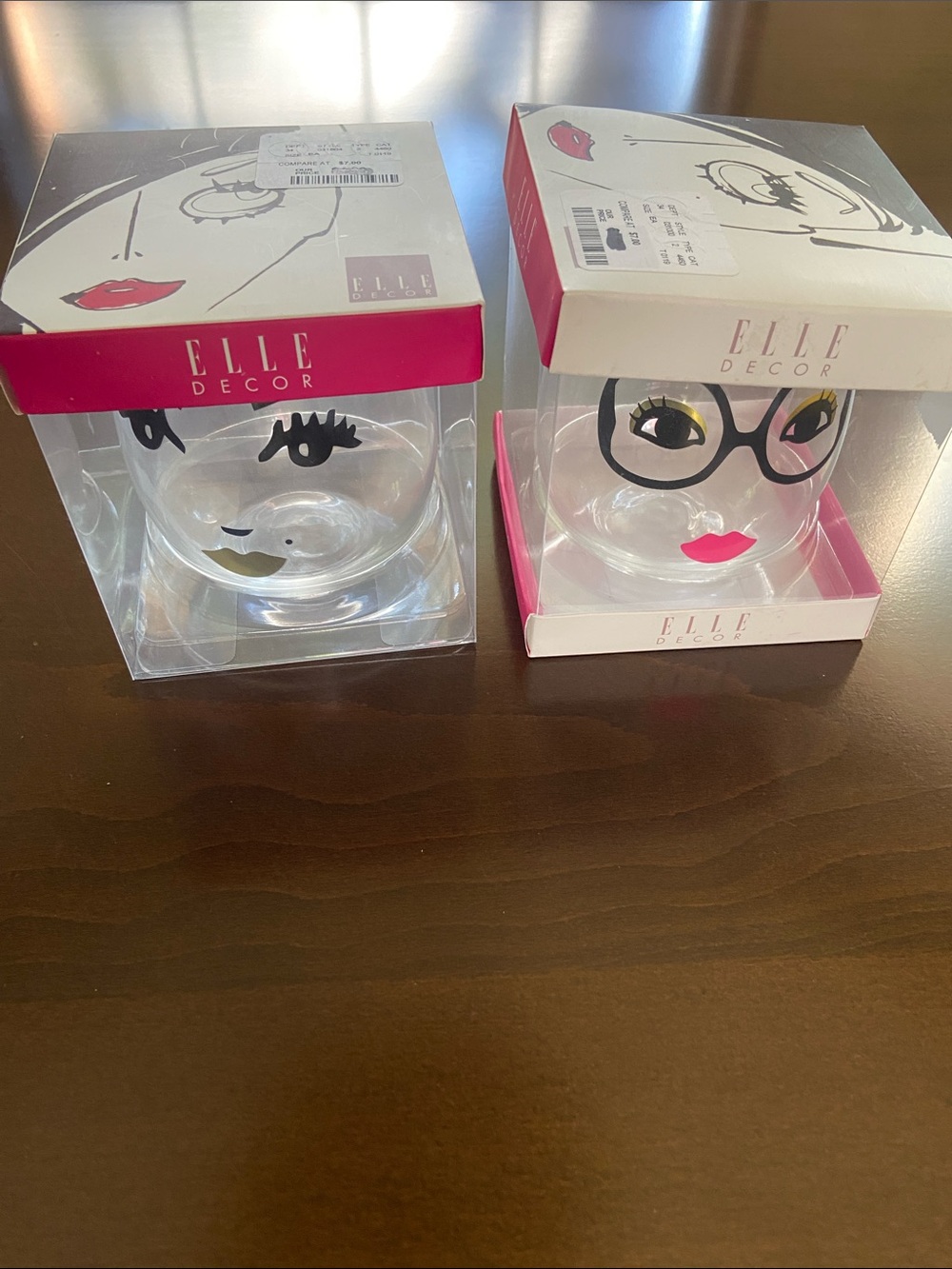 Elle Decor Clear Stemless Glass Wineglasses with Glamour Faces. Holds 18.3 Oz
